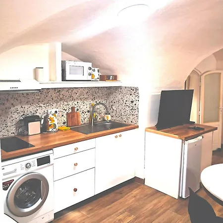 Vittoria Homes / Julia Apartament *