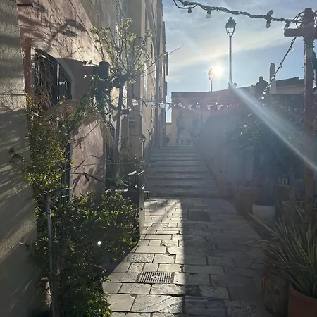 Vittoria Homes / Julia *