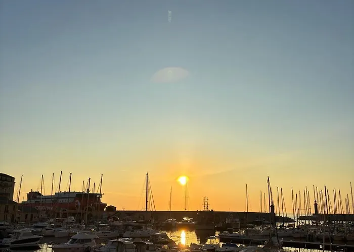 Apartment Vittoria Homes / Julia