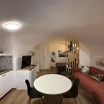 Vittoria Homes / Julia