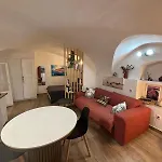 Vittoria Homes / Julia *