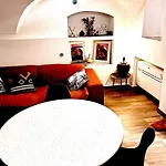 Vittoria Homes / Julia