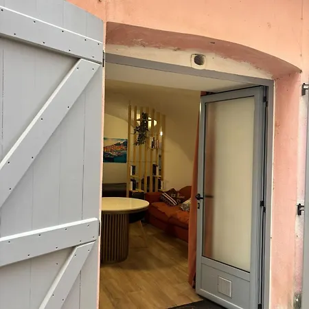 Vittoria Homes / Julia Διαμέρισμα