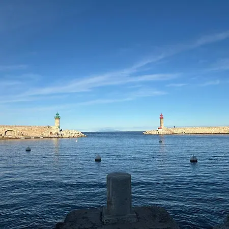 Vittoria Homes / Julia Διαμέρισμα