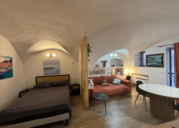 Vittoria Homes / Julia Apartmán Bastia (Corsica)