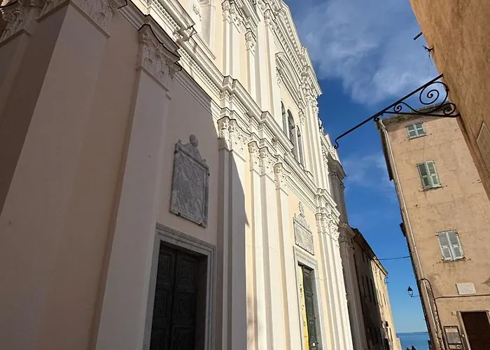 Vittoria Homes / Julia