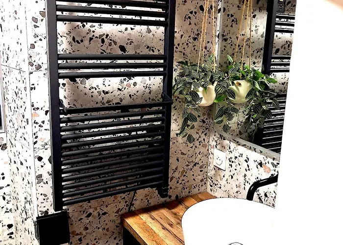 Vittoria Homes / Julia Appartement